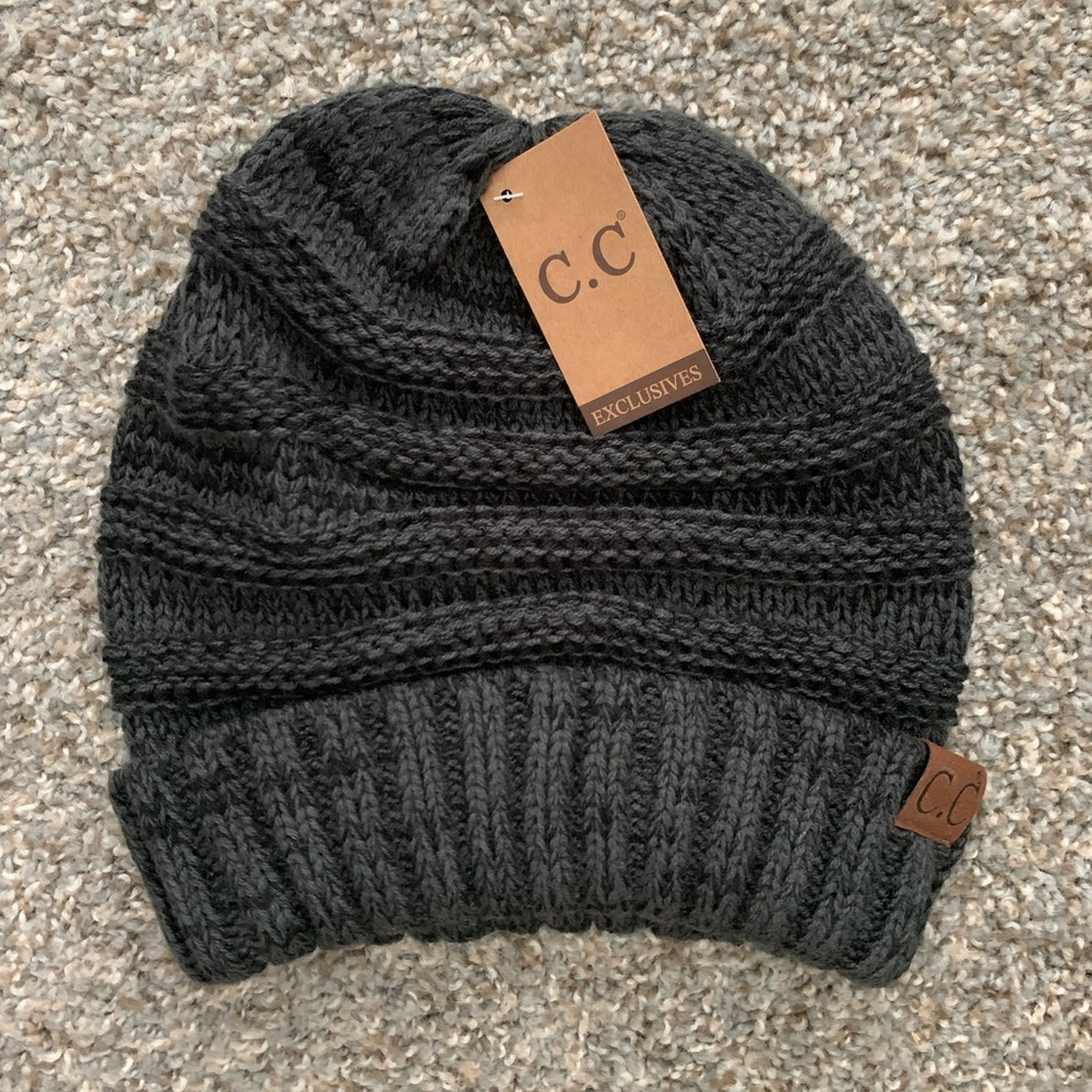 CC slouchy beanie